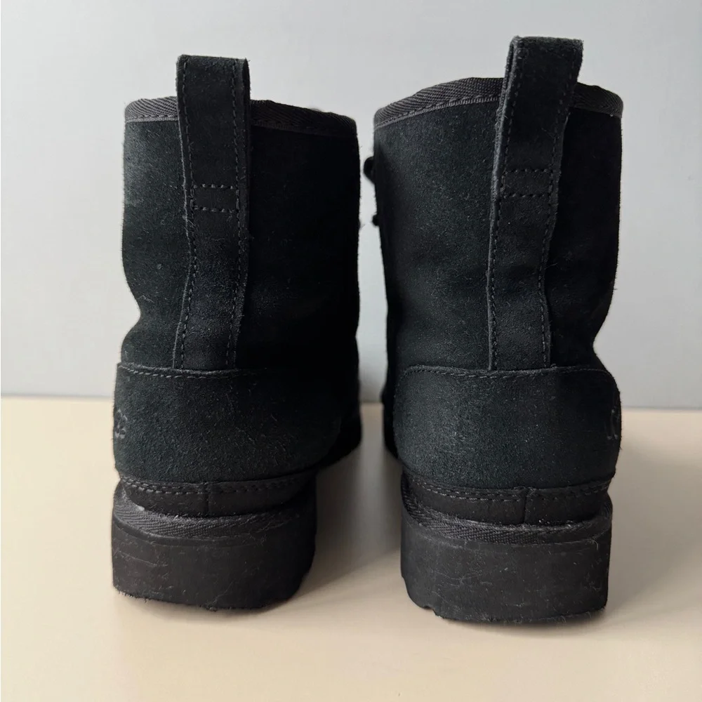 UGG Men’s Harkland Boots Size 7